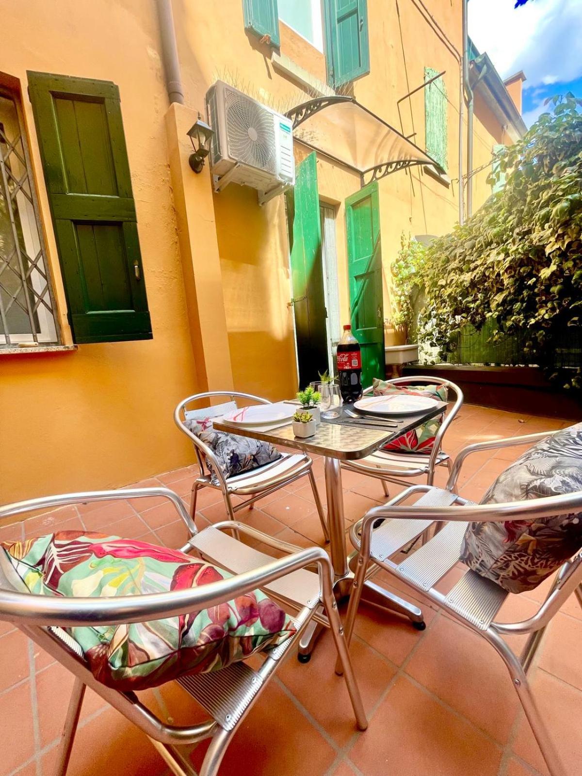 50 Tourist House Bologna - Pratello - Self Check-In 아파트 외부 사진